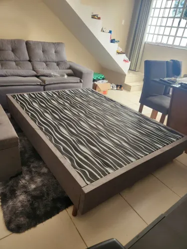 Base box casal suede cinza MUITO NOVO!