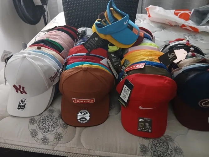 Bonés para revenda