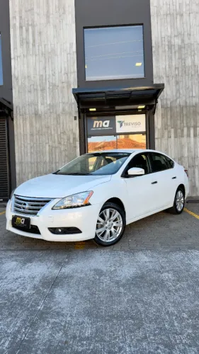 Nissan Sentra SL 2.0/ 2.0 Flex Fuel 16V Aut. 2015