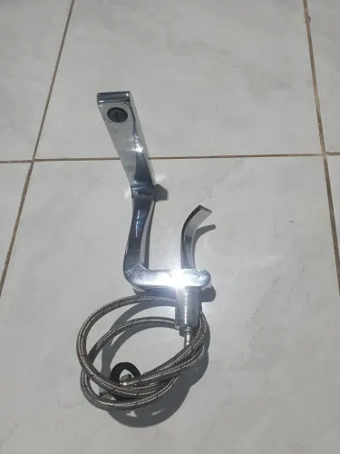 Torneira Curva de aço inox monocomando quente e fria