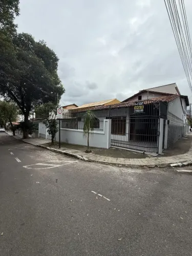 Casal  em República - Vitória - ES - 5 quartos, 2 suíte, 3 vagas de garagem, 320 M2