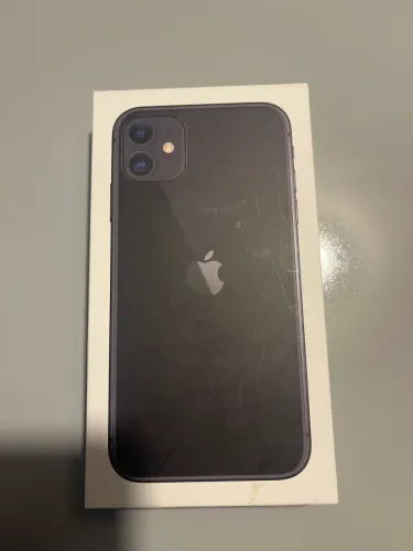 IPhone 11 Preto (64GB)