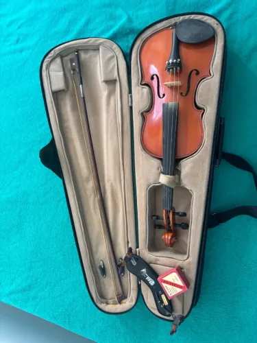 Violino adulto 4/4 estudantil completo