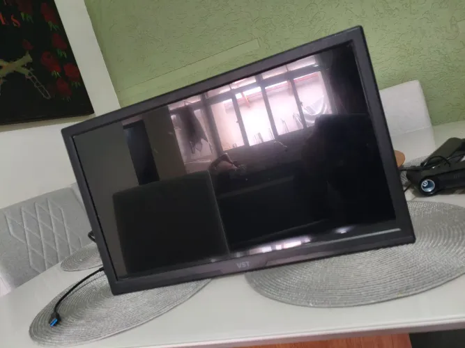 Monitor gamer 22 polegadas VST
