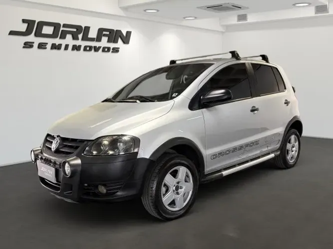 Volkswagen Crossfox 1.6 MI Total Flex 8V 5P 2010