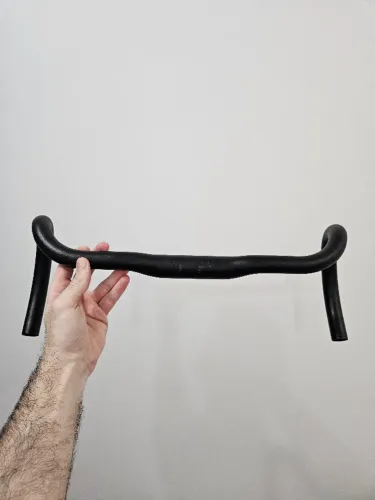 Guidão Gravel Specialized Hover Expert Alloy 42 Cm Flare +12