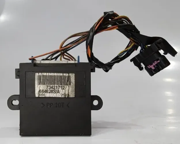Modulo De Ar Condicionado Master 2.5 2008 - 2012 / 664628s Preto