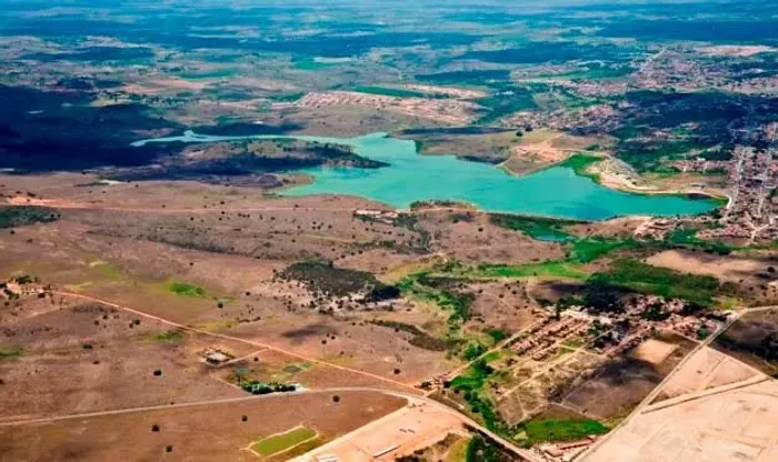 Terreno na perucaba