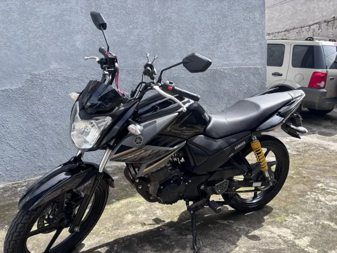 MOTO YAMAHA FAZER 150 - 2017/2018 - BAIXO KM ? PRETA