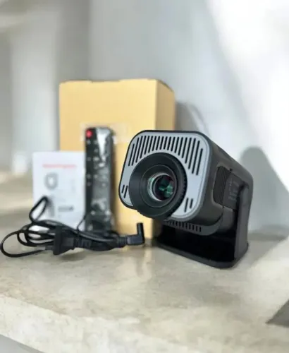 Mini projetor HY320