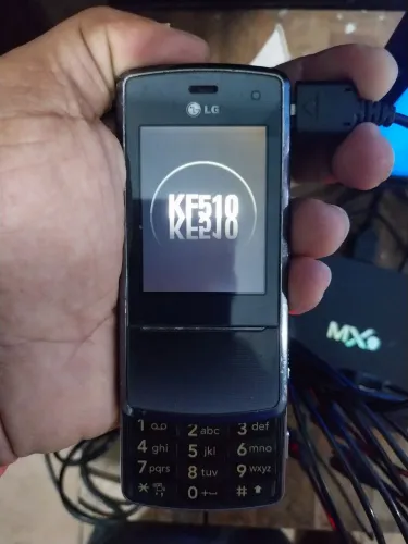 Vende se v3 da Motorola funcionando perfeitamente