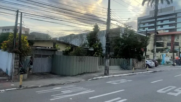 Imóvel para aluguel e venda tem 800 metros quadrados com 3 quartos em Benfica - Fortaleza