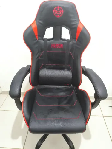 Cadeira Gamer TGT Heron TC - Reclinável, Pistão Classe 4 (Suporta 120kg) - Estado de Nova