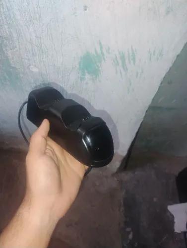 Vendo carregador de controles de PlayStation 4