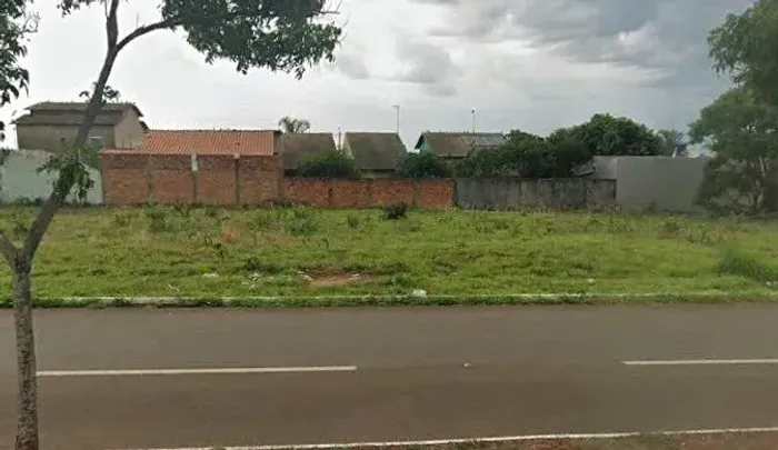 Área 1.080 metros ideal para construção de galpões.