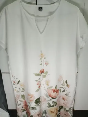 Vestido floral branco feminino- estilo delicado