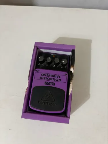 Pedal Behringer Overdrive - Distortion - OD300