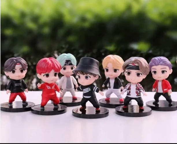 Coleção Completa BTS Miniaturas Novos/Lacrados