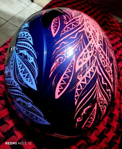 Capacete semi novo por apenas 220,00