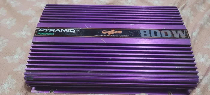 Pyramid 800w - Gold Series