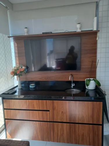 Móvel em madeira para varanda Gourmet com Painel. 