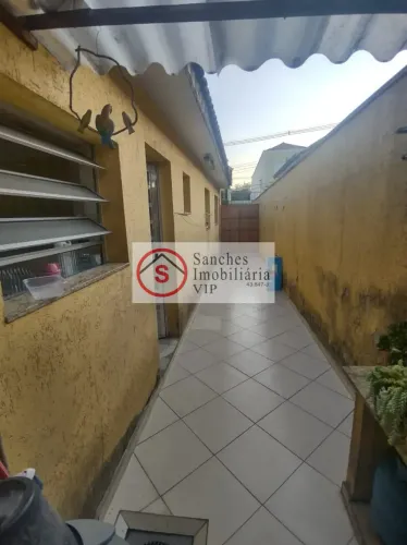 CASA TÉRREA A VENDA PRÓXIMO AO METRÔ VILA PRUDENTE. 2 DORMITÓRIOS E VAGA DE GARAGEM COBERT