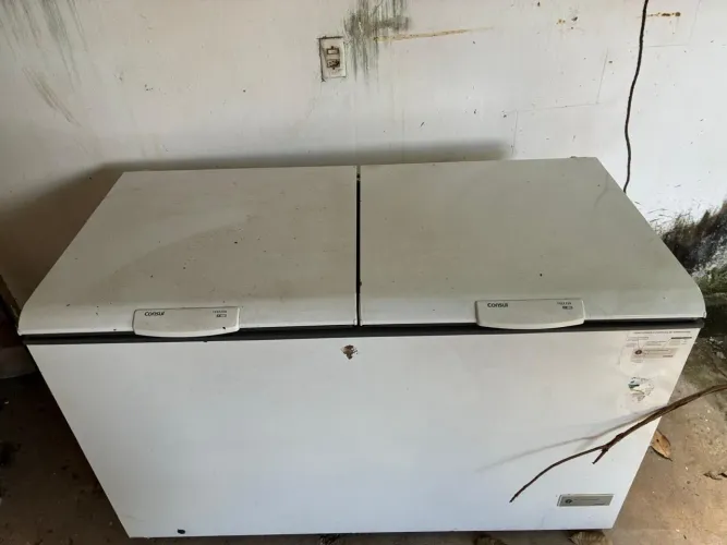Freezer horizontal duas portas