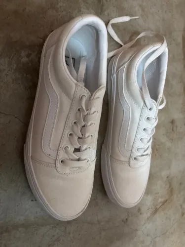 tênis Vans todo branco