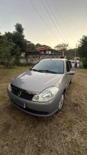 Renault Symbol Privilège Hi-flex 1.6 16V 4P 2010
