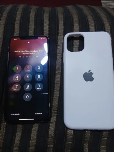Iphone 11 pro max  novo