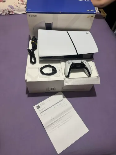 Ps5 slim com leitor desbloqueado