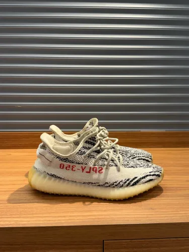 Adidas Yeezy Boost 350 V2 Zebra