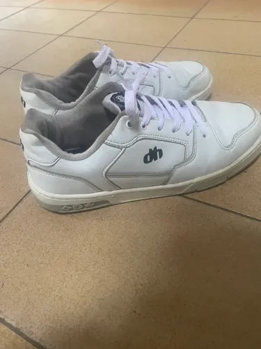 Tênis Skate Done head branco