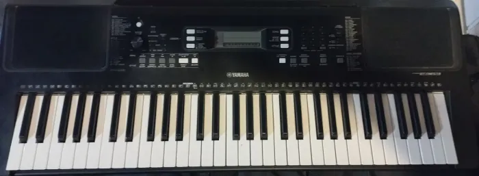 Teclado Profissional Yamaha PSR-E363