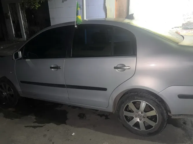 Volkswagen Polo Sedan 1.6 MI Total Flex 8V 4P 2007