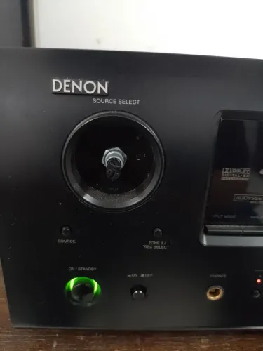 Denon avr-1708 Receiver não tem o Controle e falta um botão Só. !