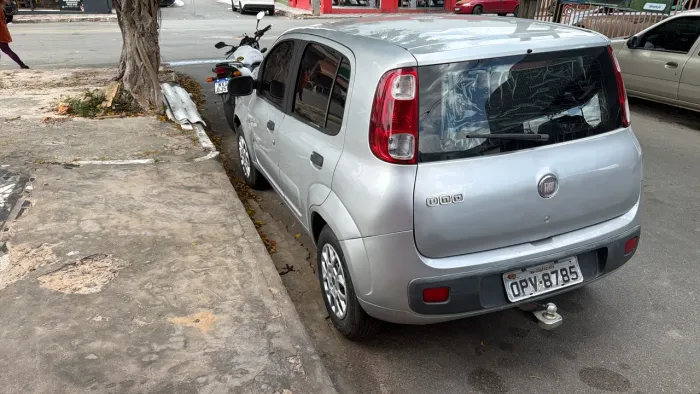 Fiat Uno Vivace Celeb. 1.0 EVO F.flex 8V 5P 2014