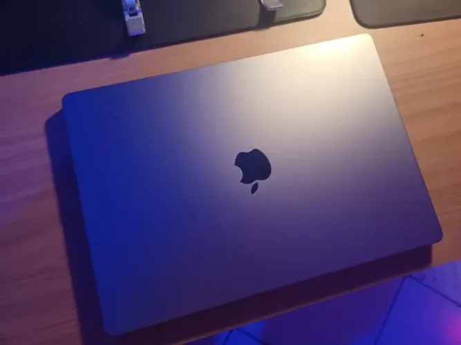 MacBook Pro 16" M1 Max 32GB RAM 1TB SSD - com caixa