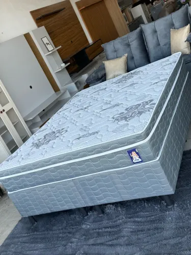 Cama box Queen size soft luxo molas ensacadas em mega Promoção!
