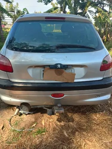Peugeot 206 Selection/ Sensation 1.0 16V 3P 2001