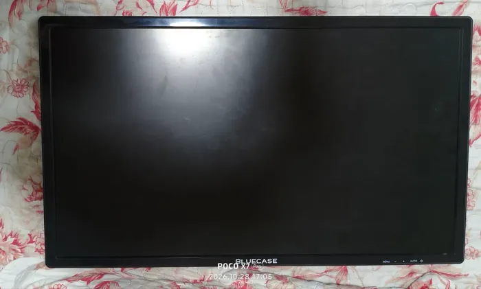 Monitor bluecase 24 polegadas 140 hz. 