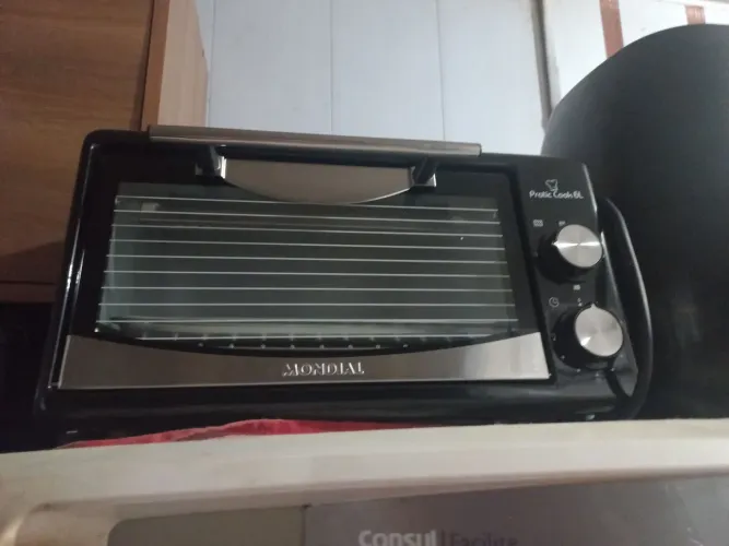 Vendo forno elétrico 6 litros novo mondial