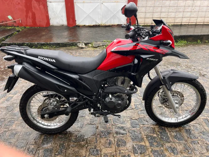 Vende-se moto XRE 190 2023