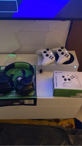 Xbox séries S completo melhor headset 2400 não aceito ofertas