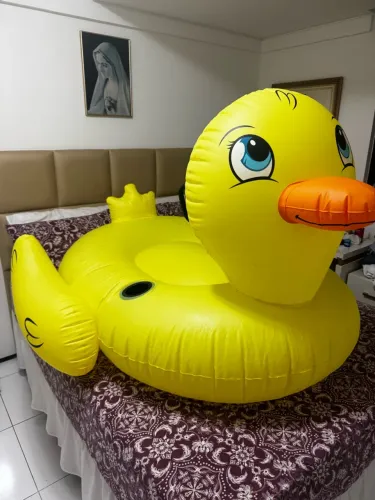 Boia Inflavel Gigante Pato