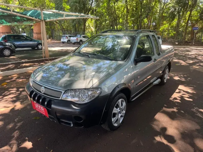 Fiat Strada 2006 Usados e Novos
