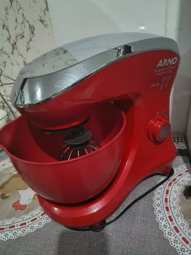 Batedeira planetária Arno super CHEF,