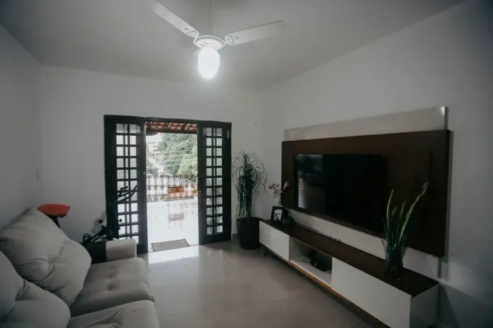 Casa à Venda - Padre Eustáquio, 7 Quartos, 360 m2
