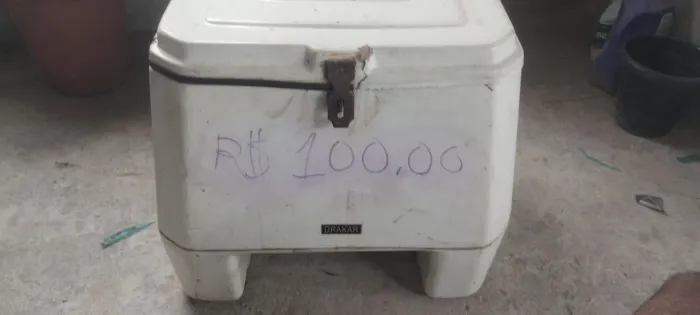 Baú de fibra 80L ( ler descrição )