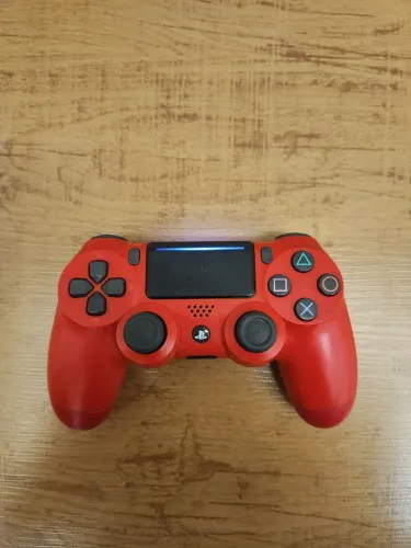 Controle Usado Dualshock 4, PlayStation 4, Cor Vermelha (ler observações)